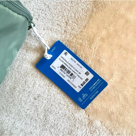 Adidas Micro 3.0 Backpack - Picture 8 of 8